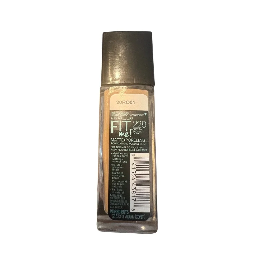 Maybelline Fit Me Matte Poreless Foundation 228 Soft Tan Normal to Oily 1 fl oz‎